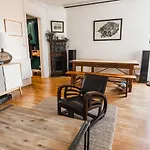 Beautiful Appt In The Heart Of The North Of Paris